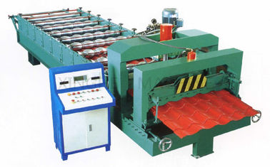 China De groene Kleur verglaasde Tegelbroodje Vormt Machine met 3 - 6m/Min Verwerkingssnelheid leverancier