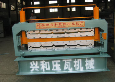 China Automatisch Dubbel Dekbroodje die Machine om het Comité van het Staaldak Te maken vormen leverancier